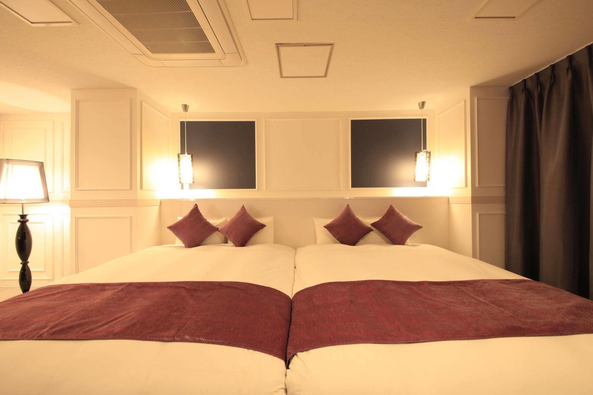 Centurion Hotel Villa Suite Fukui Ekimae Esterno foto
